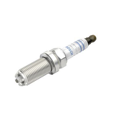 ATEŞLEME BUJİSİ VOLVO C30-C70-S40-V50 04 2.4